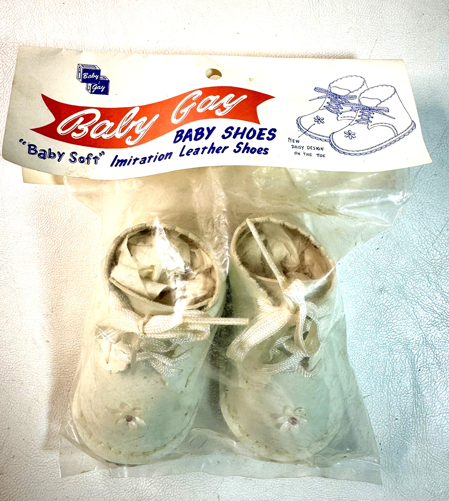 1950s Vintage Baby Gay Infant Shoes Booties White High Tops Lace Up MCM