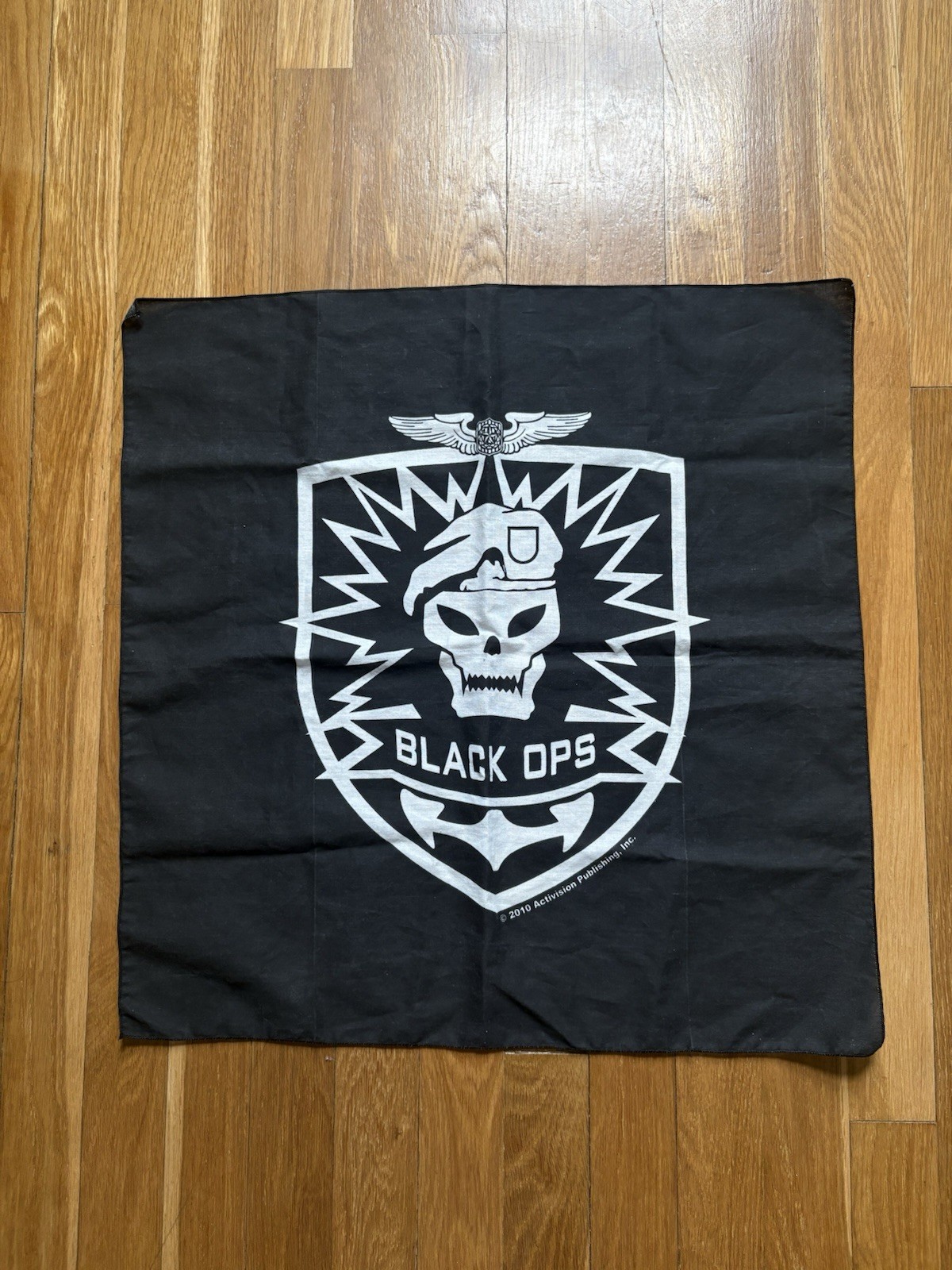 Call Of Duty Black Ops Bandana Black COD Skull 2010 Activision Publishing