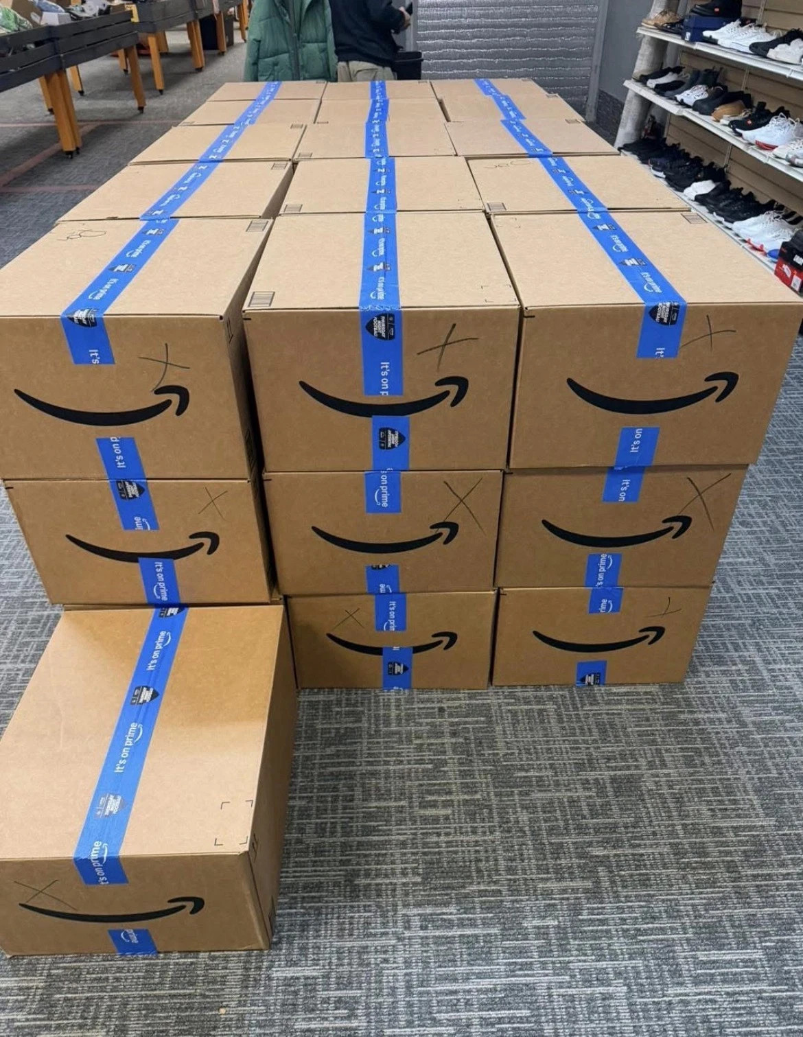 Wholesale Amazon Mystery Box – New Mixed Items, Reseller Lot