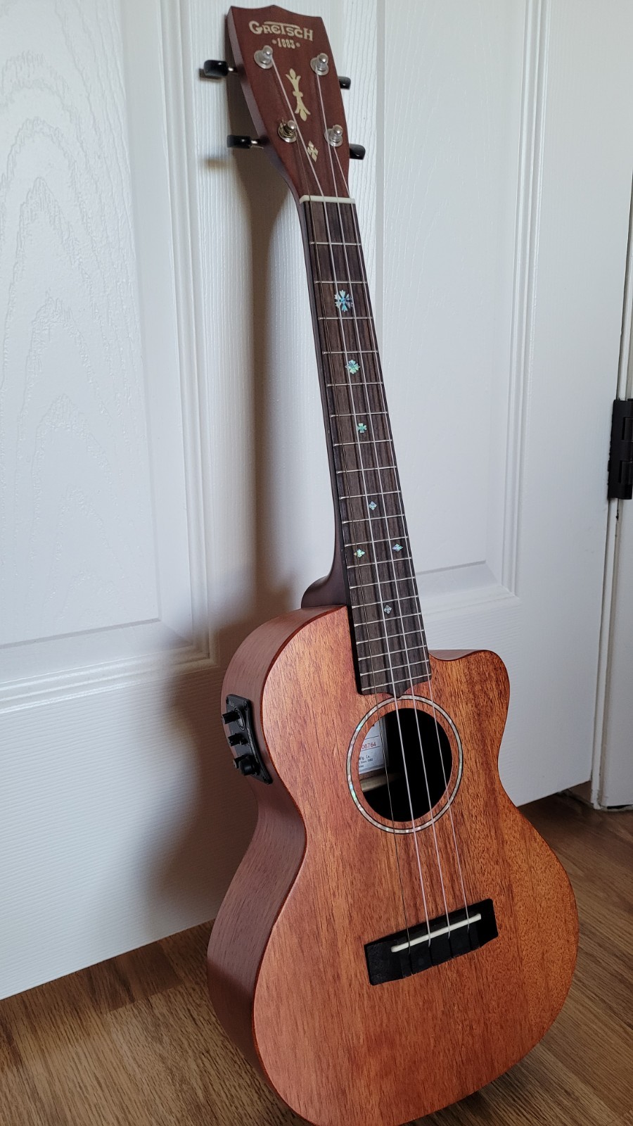 Gretsch G9121 Tenor Acoustic/Cutaway/Electric Ukulele 2016 - Mahogany LOW G!