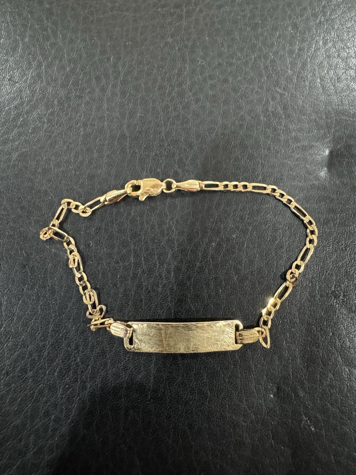 10k Yellow Gold Baby/Children’s ID Engraveable Figaro Link Bracelet Name Plate