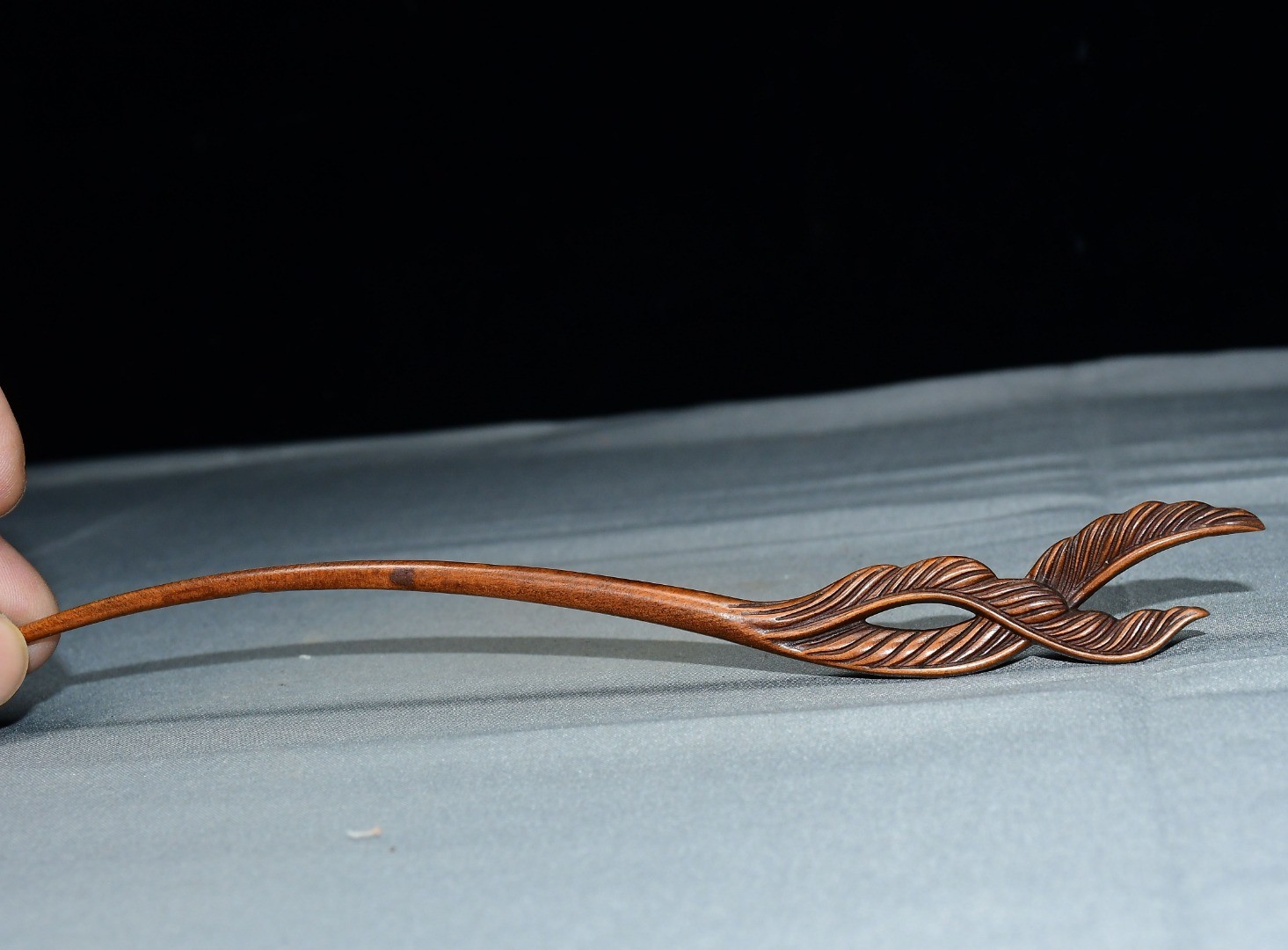 Exquisite Small Leaf Boxwood Hairpin Handle