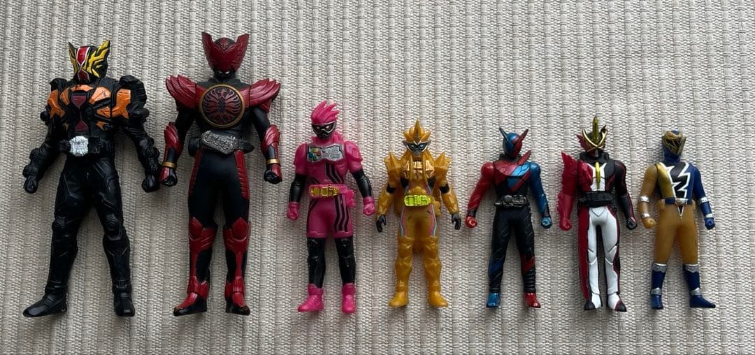 Kamen Rider Soft Vinyl Figure Set Of 7