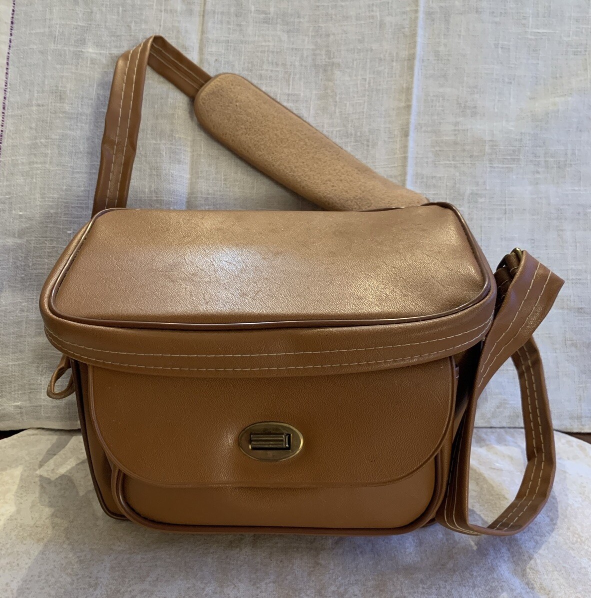 Vintage Brown Leather Camera Case Shoulder Strap Front Pocket Topstitched