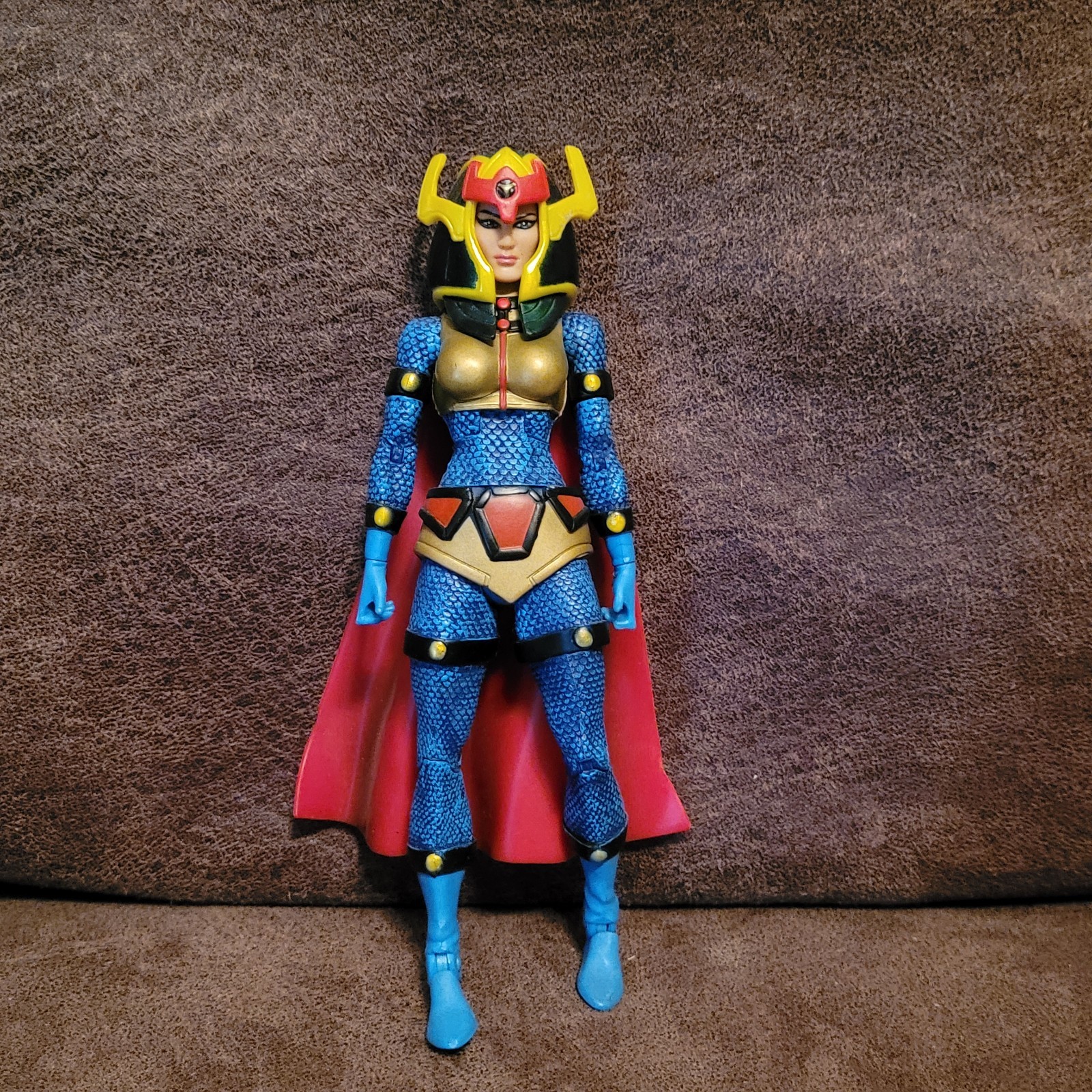 DC Comics Big Barda Plastic Comic Book Heroes Collectible Figure