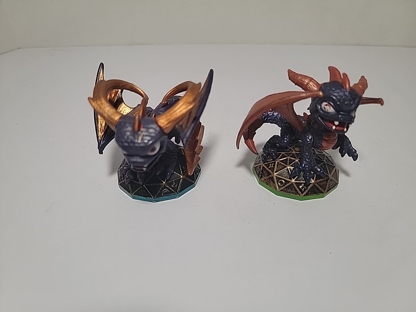 Spyro The Dragon Figures 2pc Skylanders Ram PlayStation 2011-13 Activision 