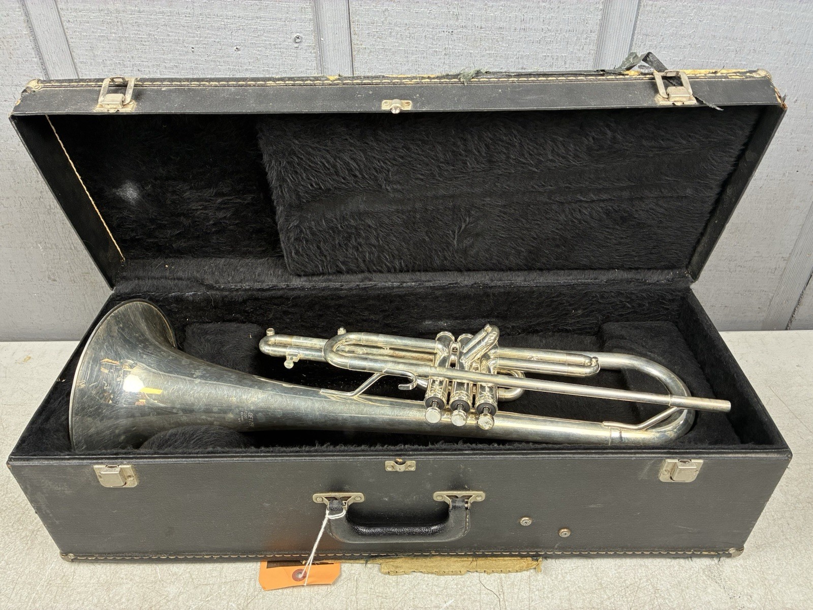 GETZEN 300 SILVER FRUMPET IN READY TO PLAY CONDITION  K52970