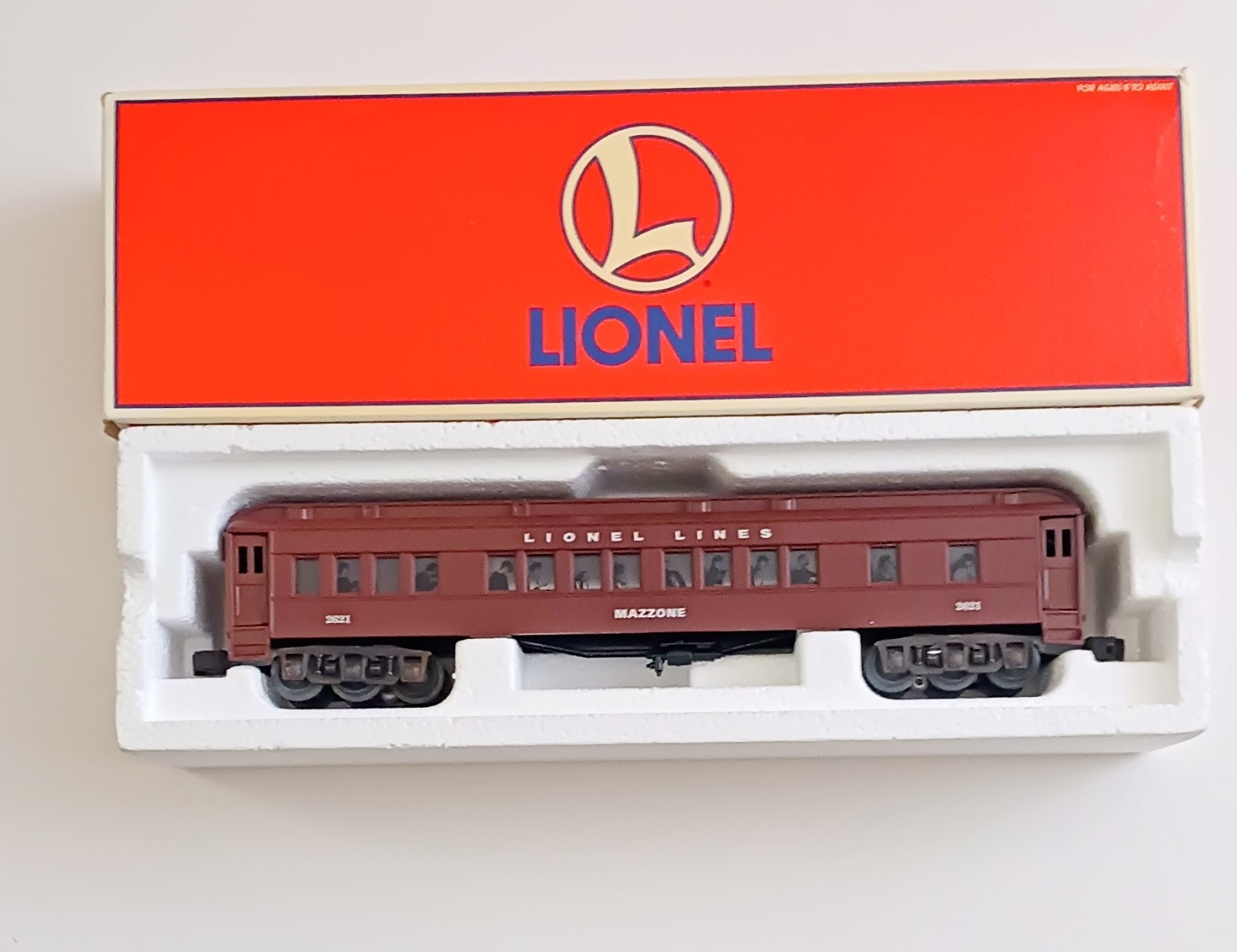 LIONEL LINES MAZZONE PASSENGER CAR 6-19075