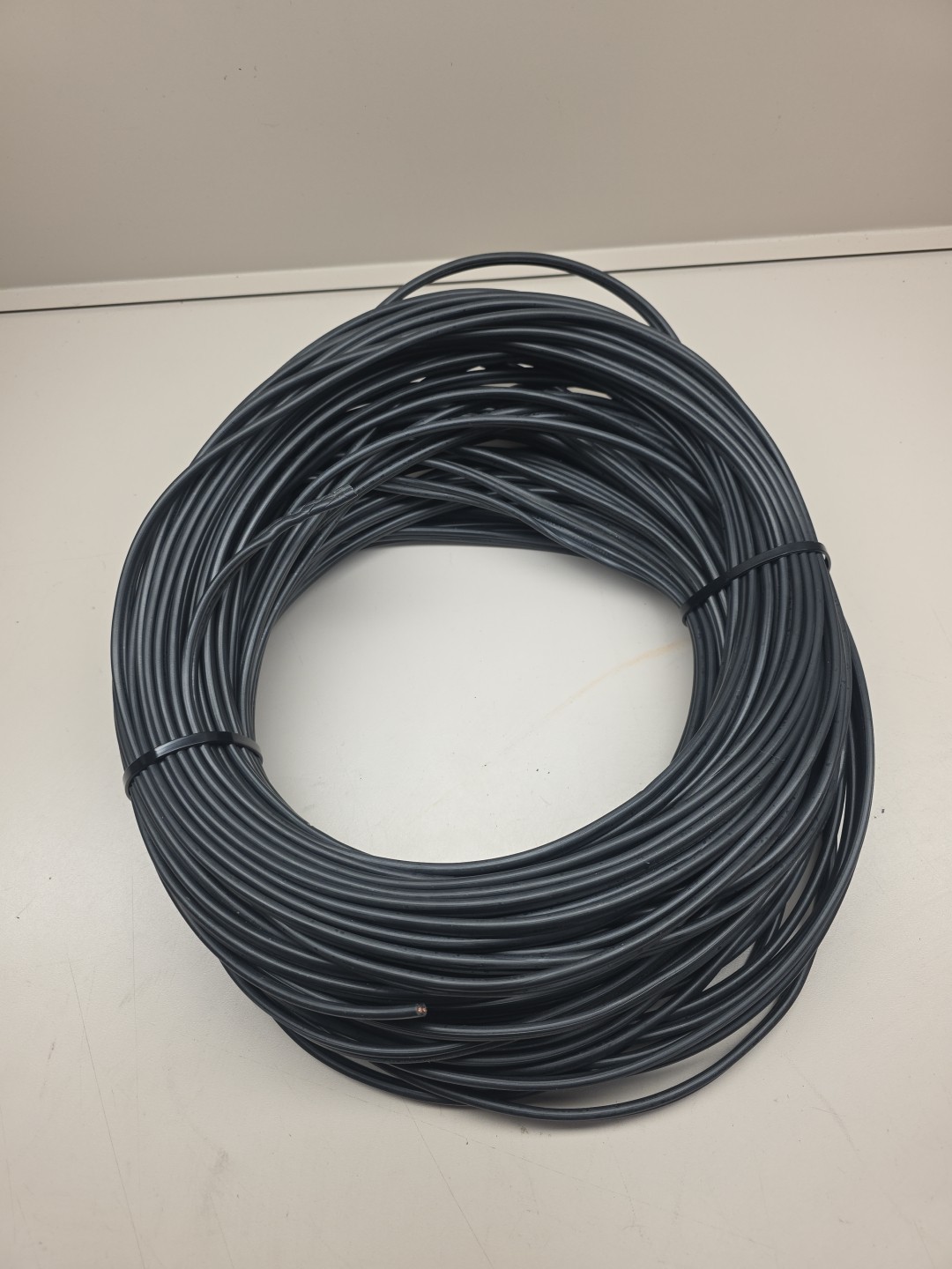 Southwire Landscape Cord, 14/2, 160 Ft From Partial Spool. 