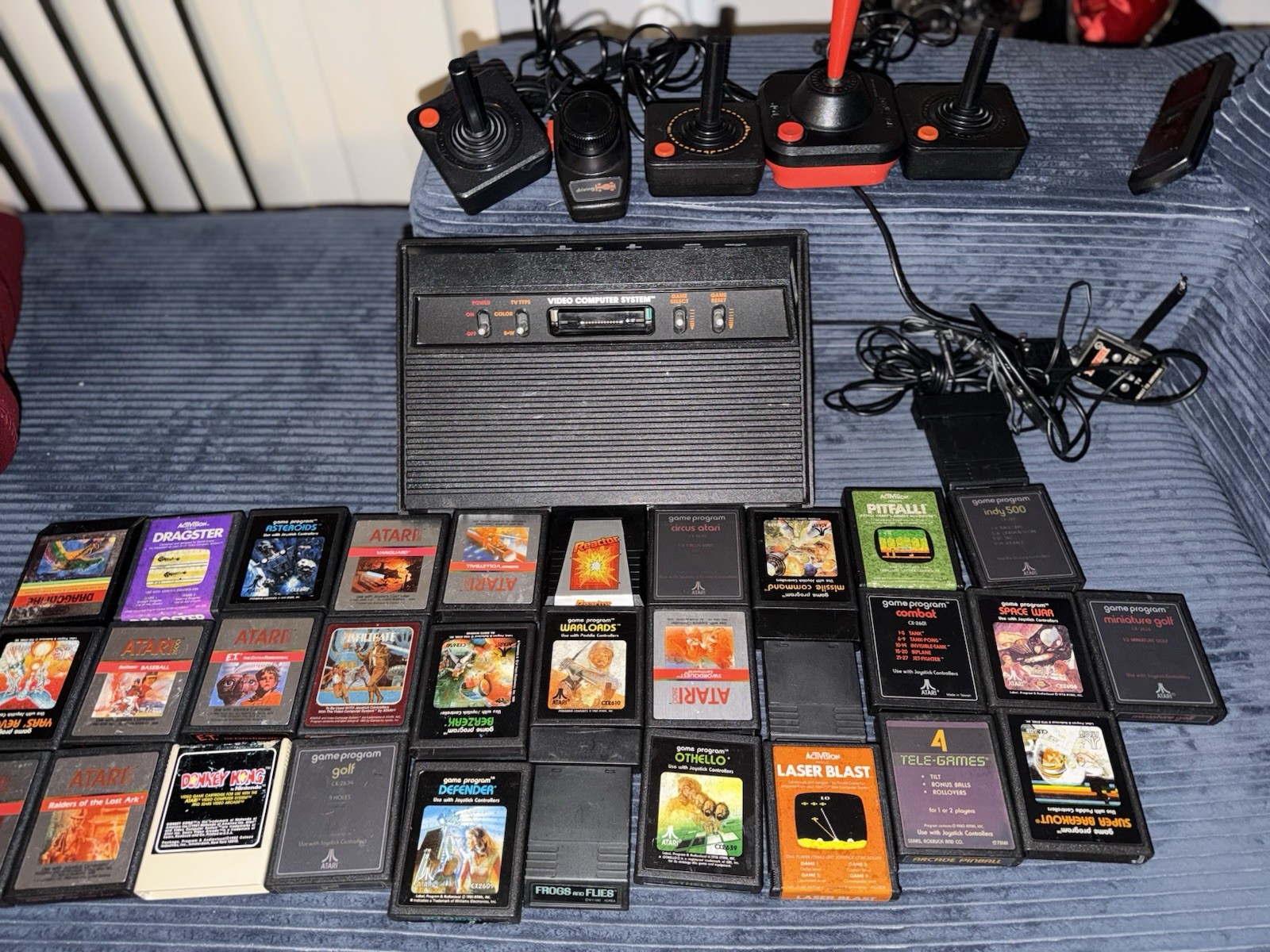 Atari 2600 Console Lot Wired Controllers Donkey Kong Pitfall Action Sports Games