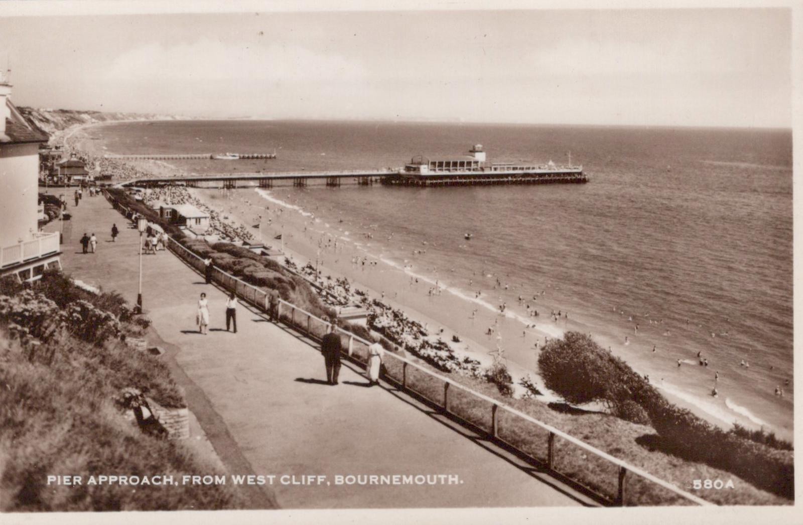 Dorset Postcard - Pier Approach, Bournemouth  VT61