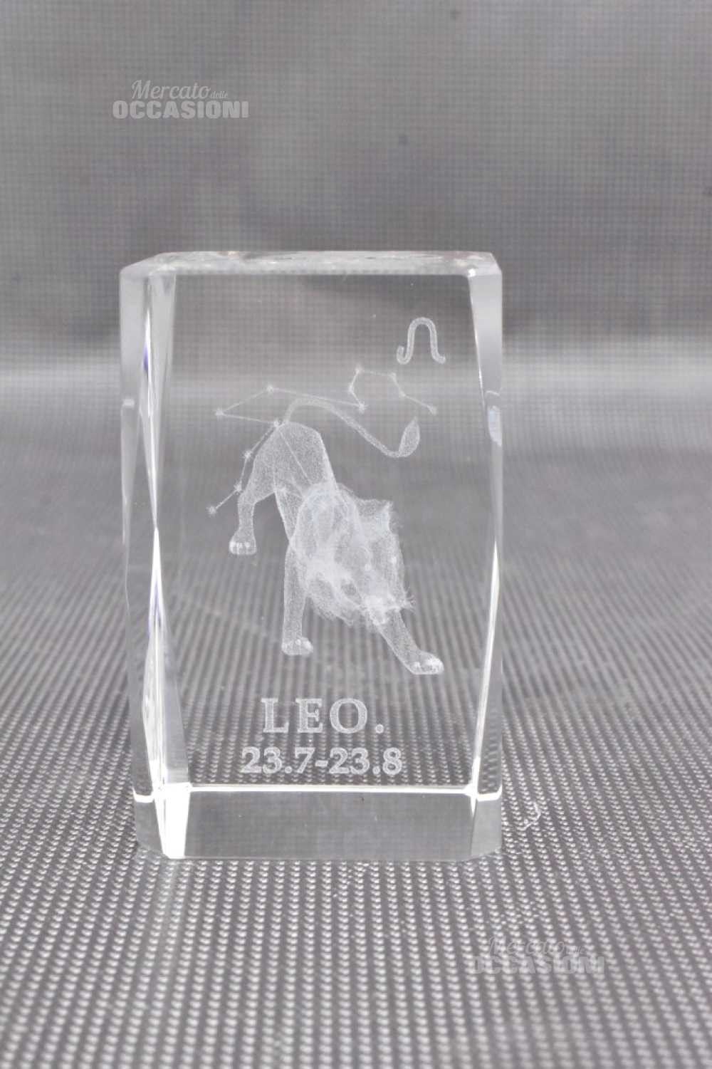 Presse-Papier Verre Leo 8x5cm