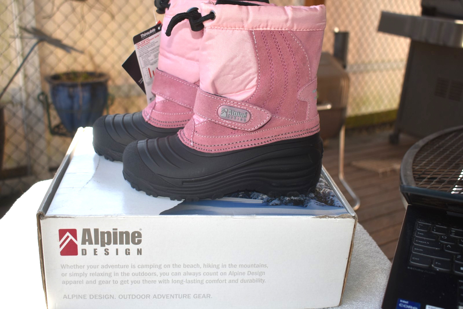 Alpine Design Pink/Black  Snow Crusher Pac Waterproof Girl's Boots Size 2 New