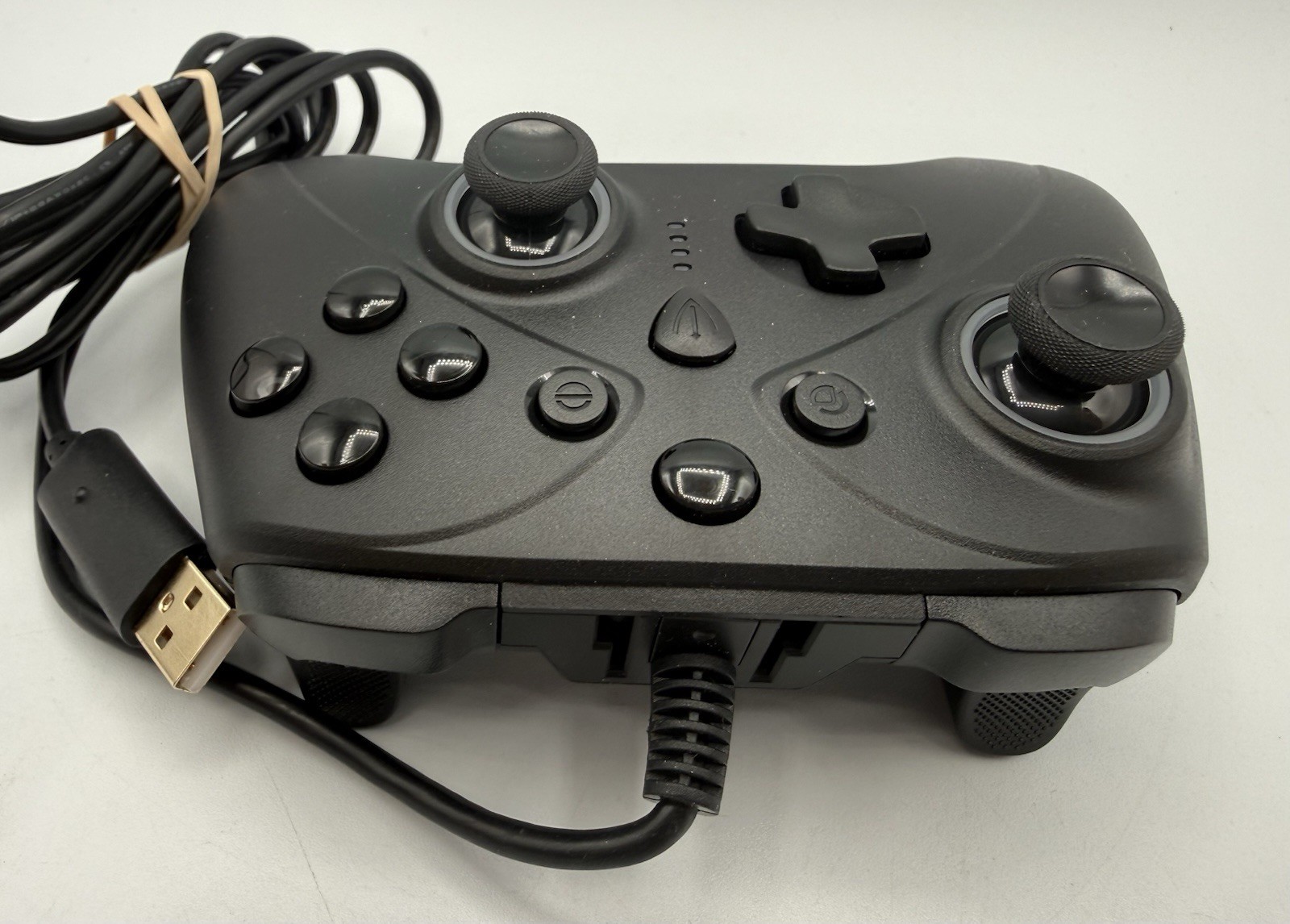 Game Controller With USB Cord Model KN268L 