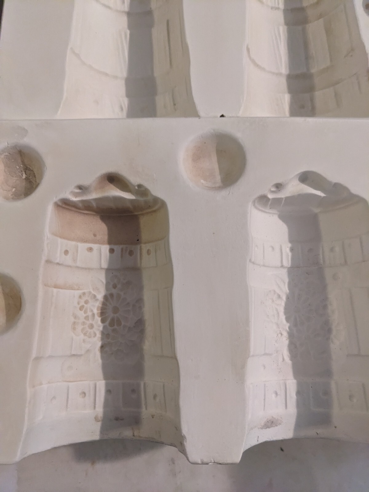 Wood Bucket Flowers Salt And Pepper  Shakers Vintage Slip Casting Ceramic Mold 