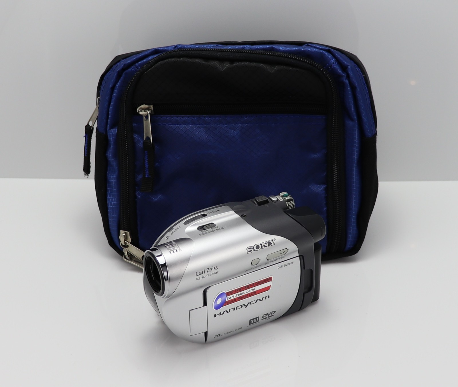 SONY HANDYCAM DCR-DVD605E CAMCORDER DVD DISC VIDEO CAMERA