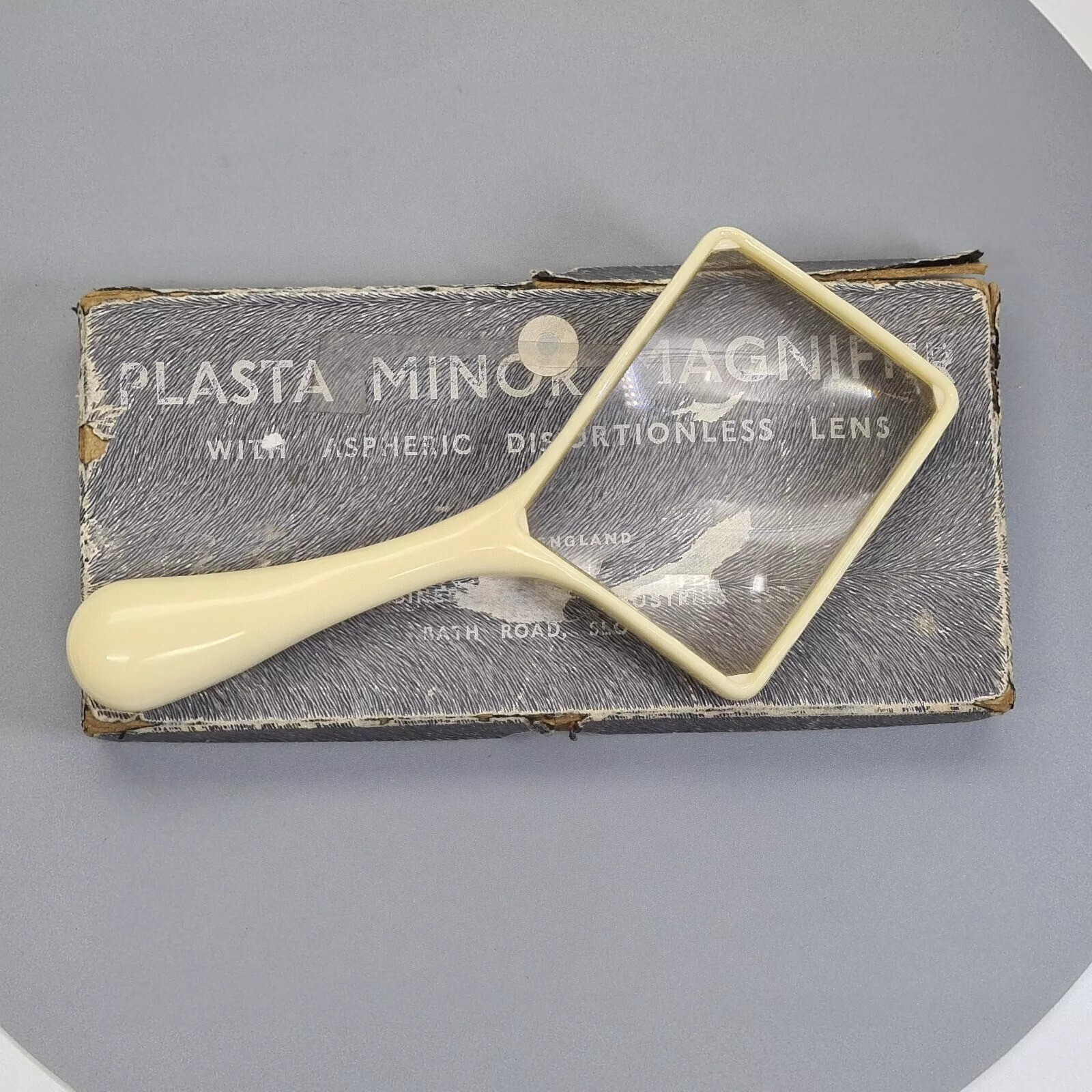 Antique England McLeod Coil Hand Reader Magnifying Glass Lenz Optics Case