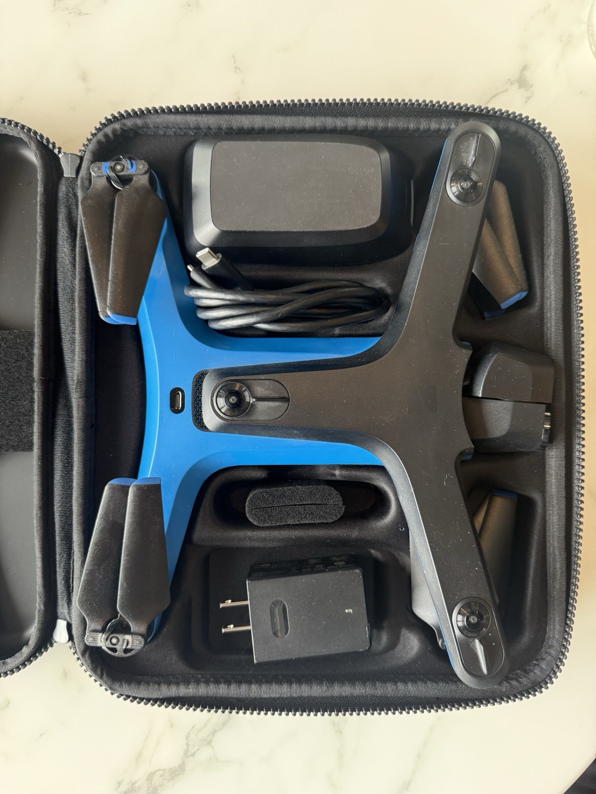 Skydio Skydio 2 Ready to Fly Drone with Carrying Case, Charger, Propellers