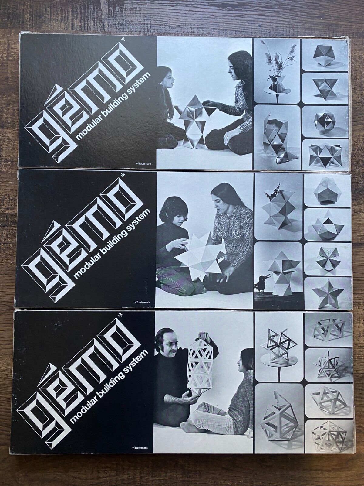 Lot 3 - 3D Puzzles Lot 3  Modular Building System GEMO Open Metallic & Paper