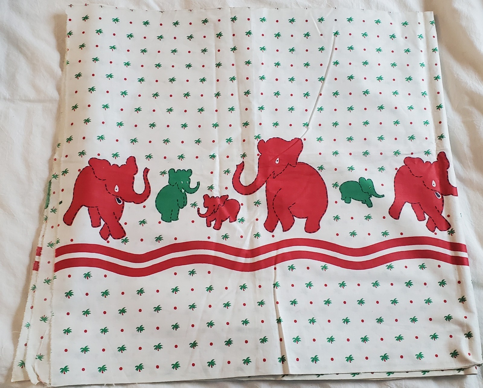 Vintage white cotton border fabric with elephants and palm trees, 2 yd, 36" wide