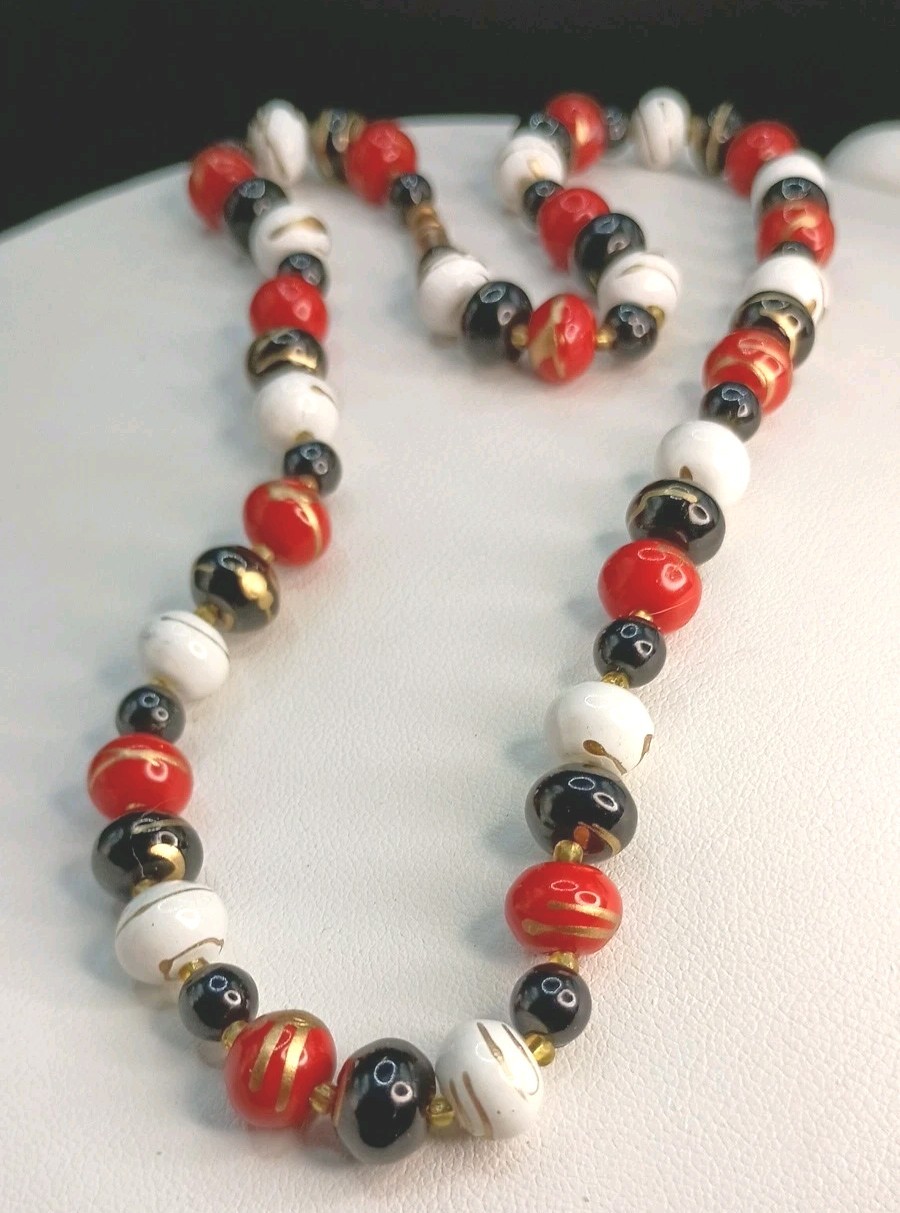 Vintage Beaded Necklace Red Black White Gold Tone Swirl 17"