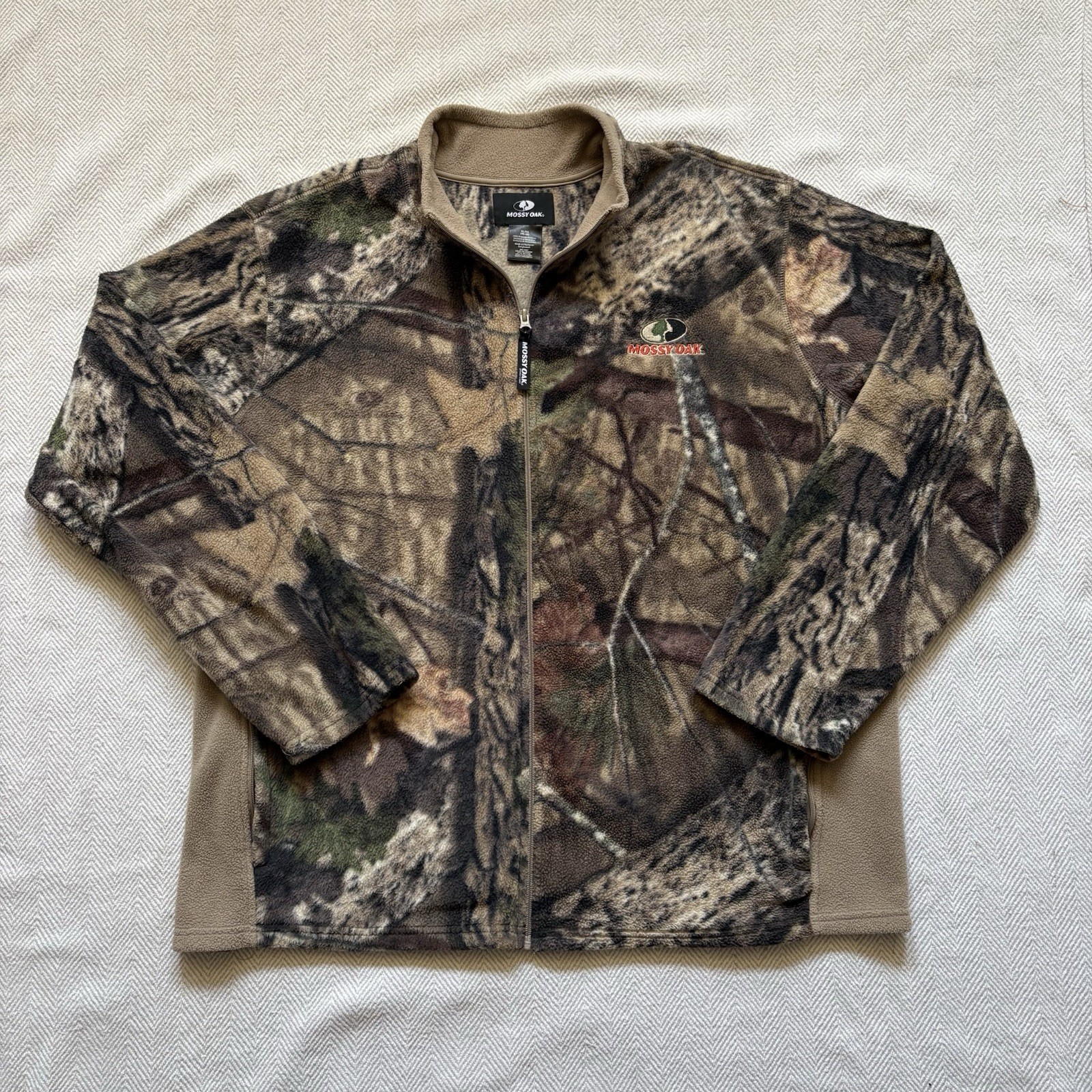 Mossy Oak Men's XL Camouflage Fleece Hunting Jacket Full Zip Zippered Pockets