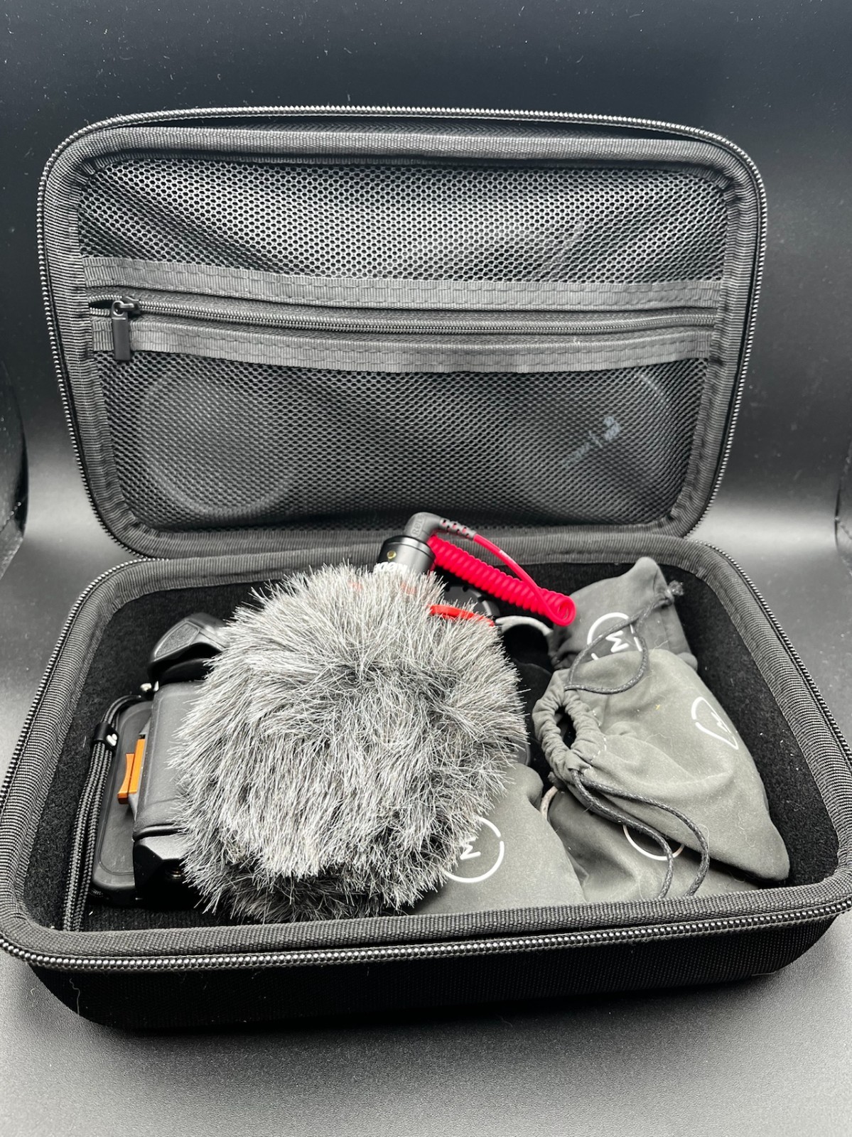 Creator Kit - PolarPro LiteChaser Pro + Filters Moment Lenses + RØDE Mic