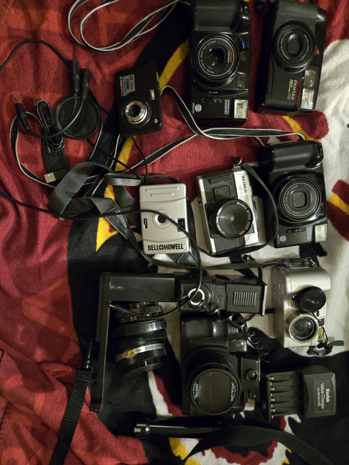 Lot of Mixed Camera Lot Of 8 Cameras Plus Parts ~ ALL UNTESTED AS IS