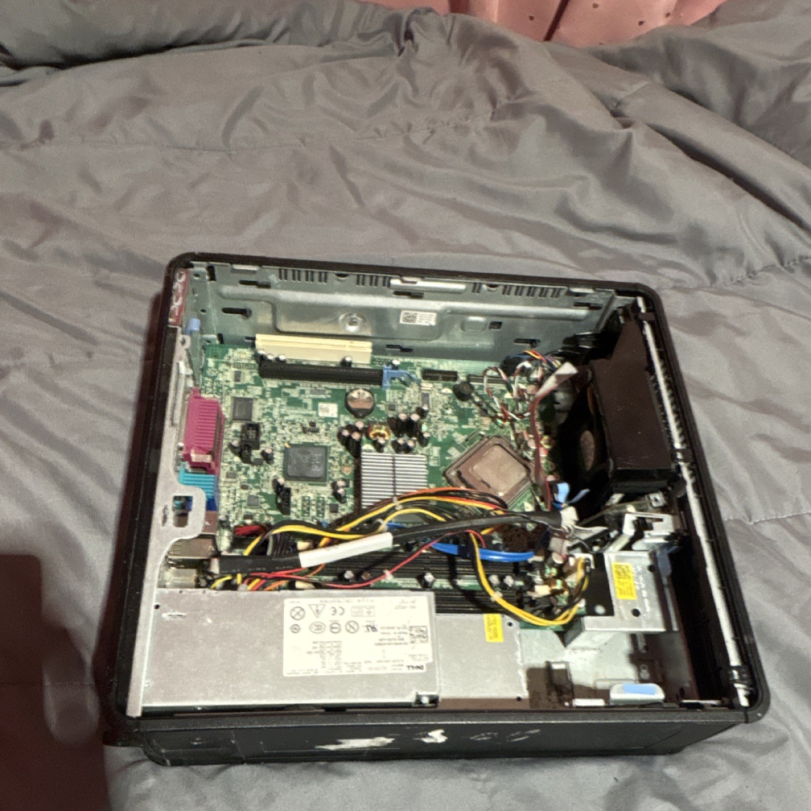 Dell OptiPlex SFF Desktop PC Intel Core 2 Duo Windows Vista Optical Drive