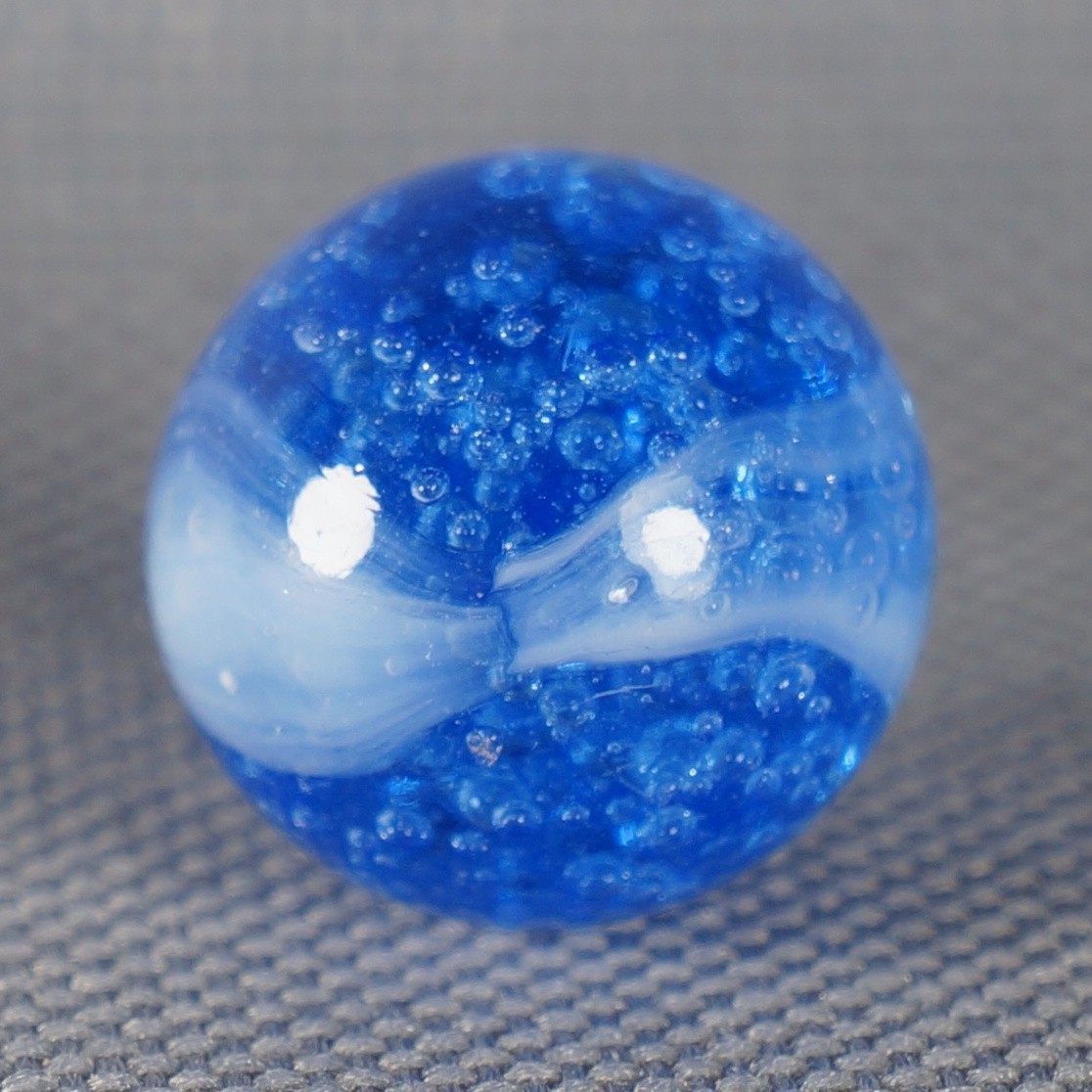 Vintage Marble: NM+ 5/8 Peltier Glass Bubble Blue Rainbo -One Killer Old Mib