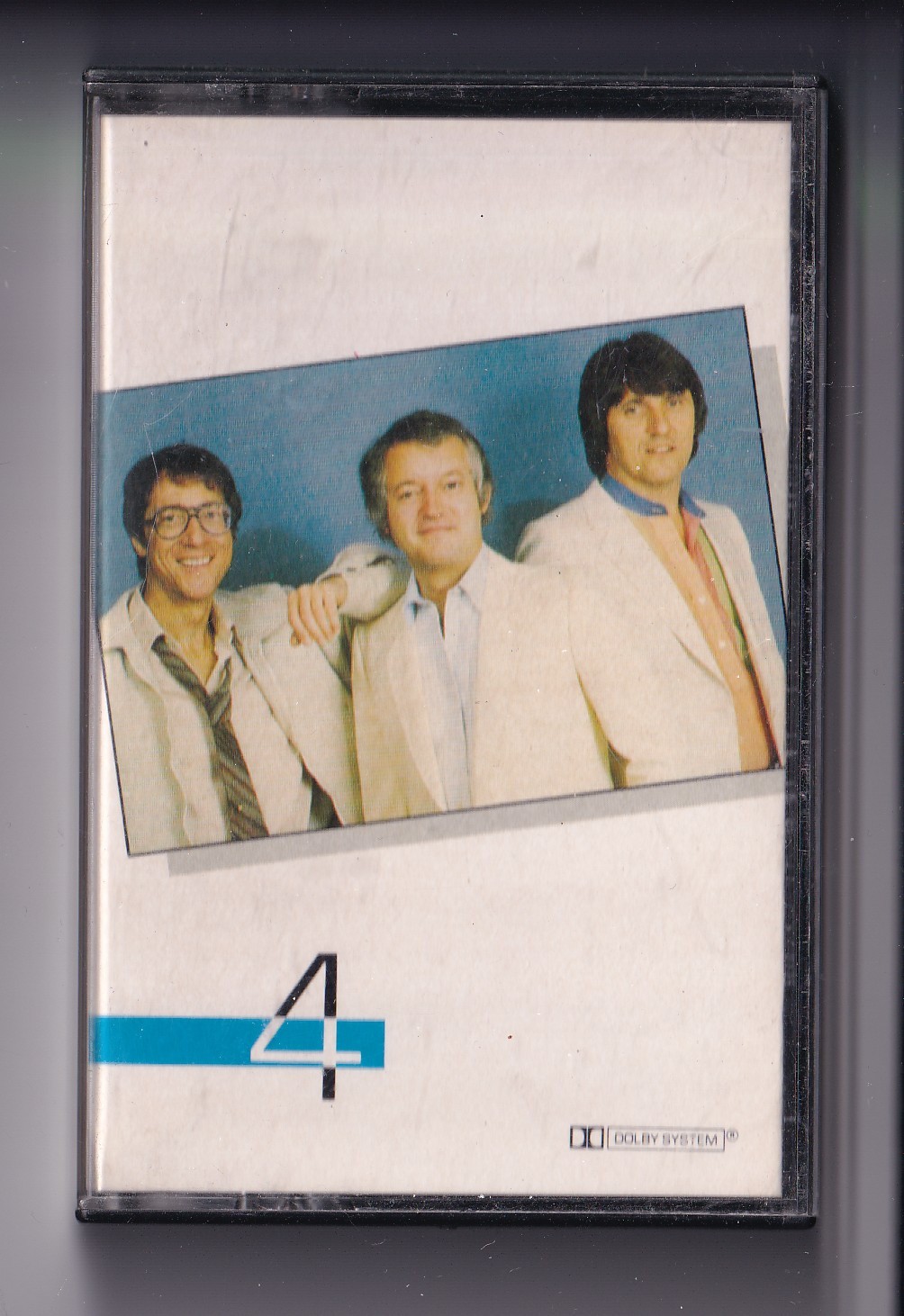 (MB692) Cliff Richard & The Shadows, The Best Of - Vol 4 Cassette Tape