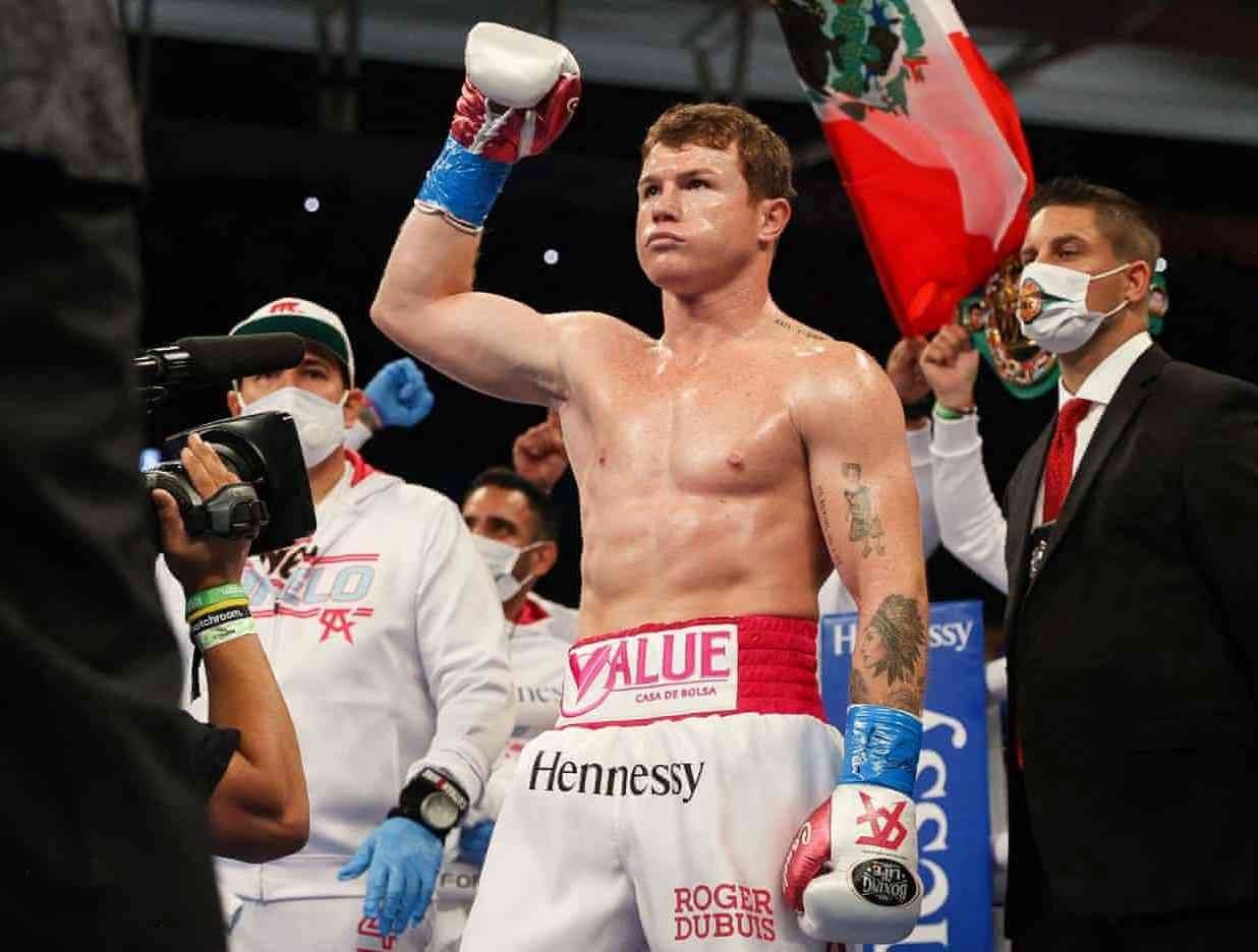 CANELO  ALVAREZ  -  8 1/2  X  11  GLOSSY  PHOTO  REPRINT
