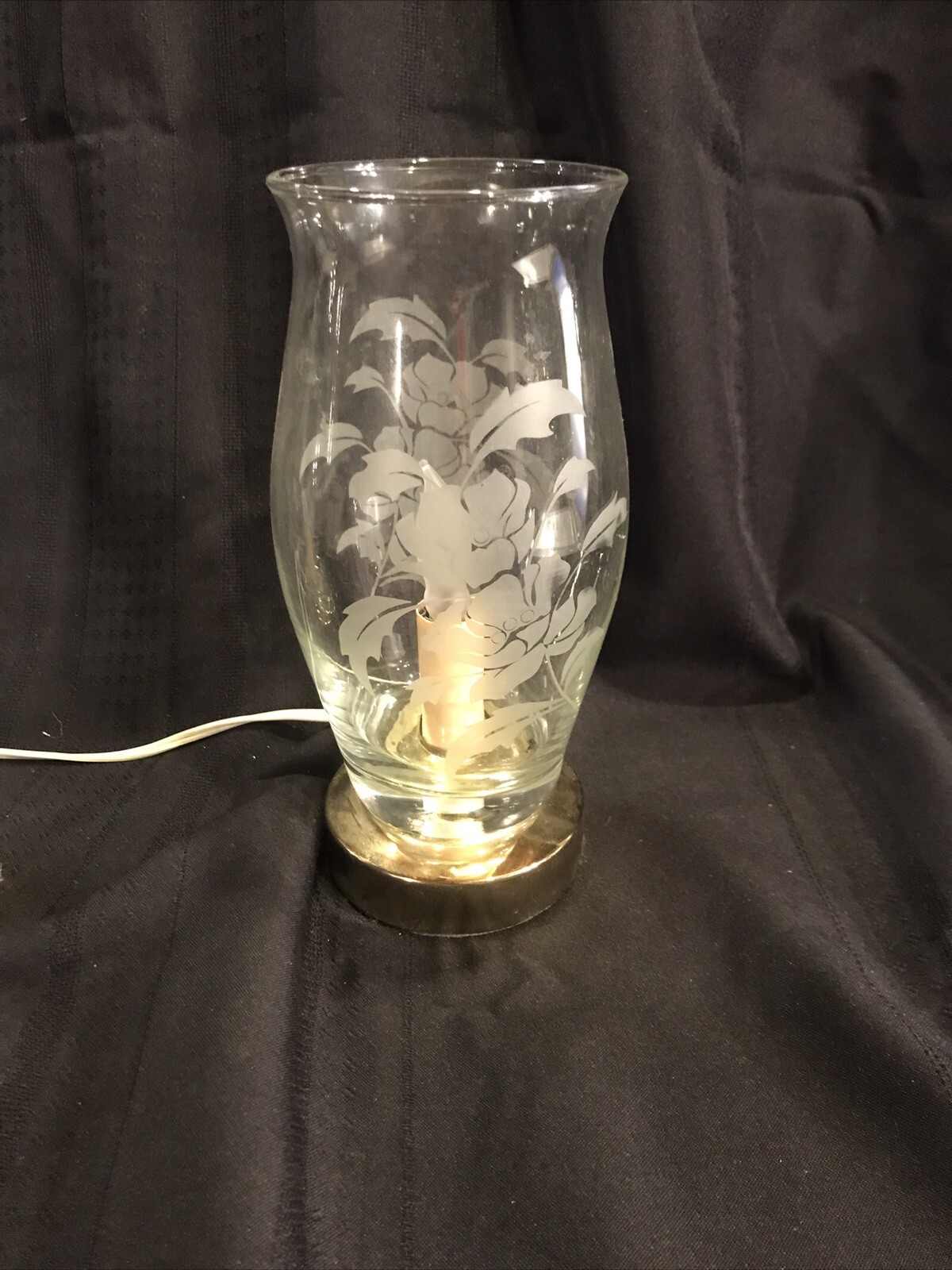 Vtg 9" Electric Crystal Hurricane Lamp, Frosted Accents -Petals Adoria Crystal 