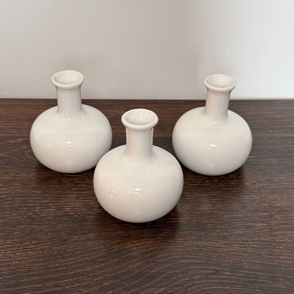 Dansk bud vases set 3 white 3x2x3/4”