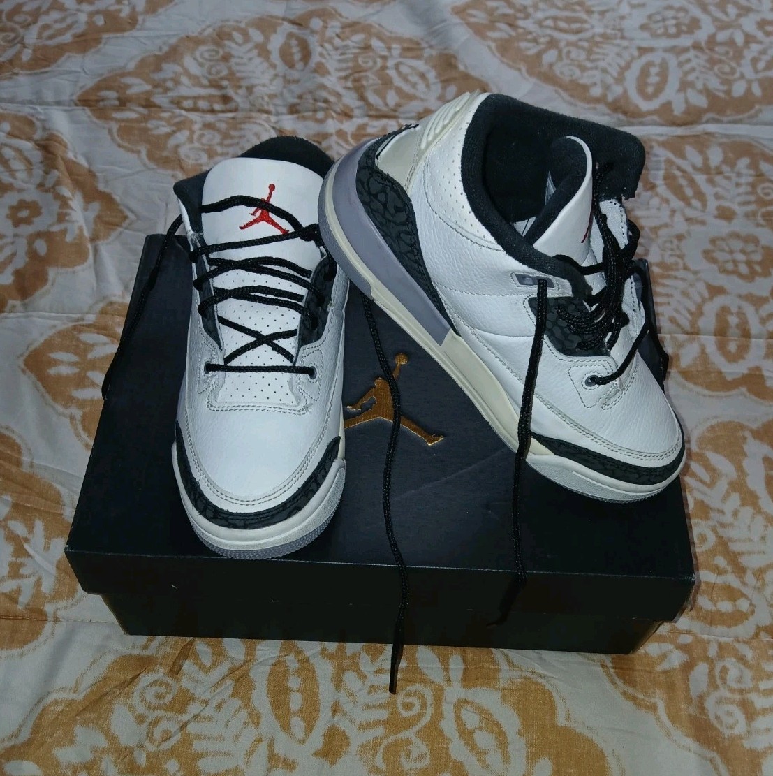 JORDAN 3 RETRO "CEMENT GREY" SNEAKERS PS 1.5Y