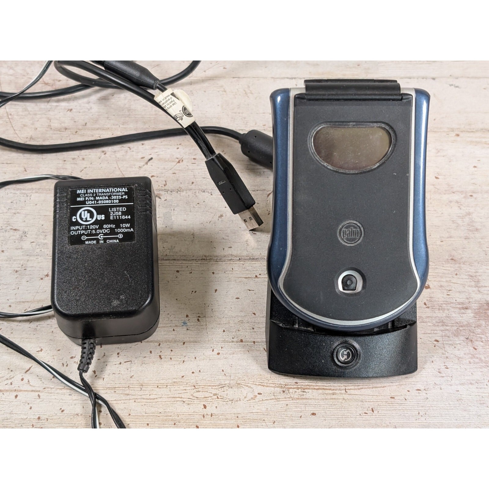 Vintage Palm M130 Handheld PDA w/ Charging Station Dock + Stylus PARTS/REPAIR