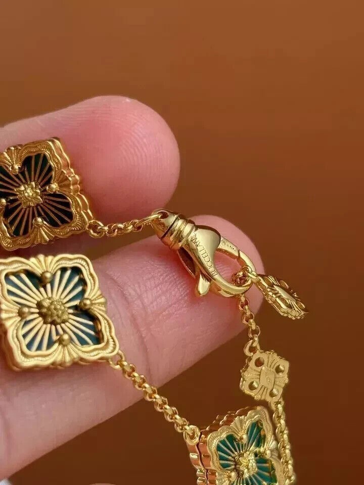 Green Enamel Tulle Bracelet Gold Tone