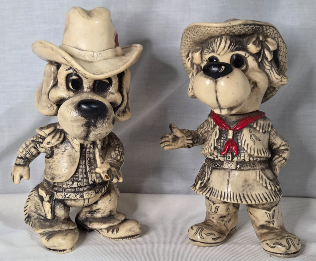 Vintage 1977 Creative Mfg. Inc. Dog Cowboy & Cowgirl Plastic Bank Plastic