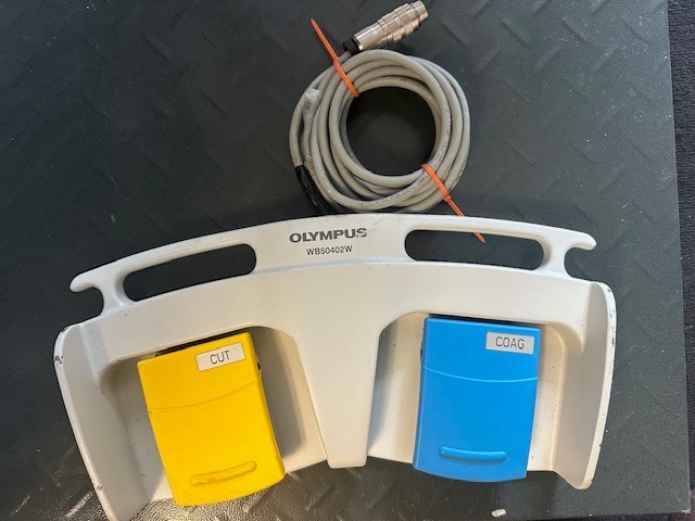 Original  Olympus WB50402W footswitch for ESG-400