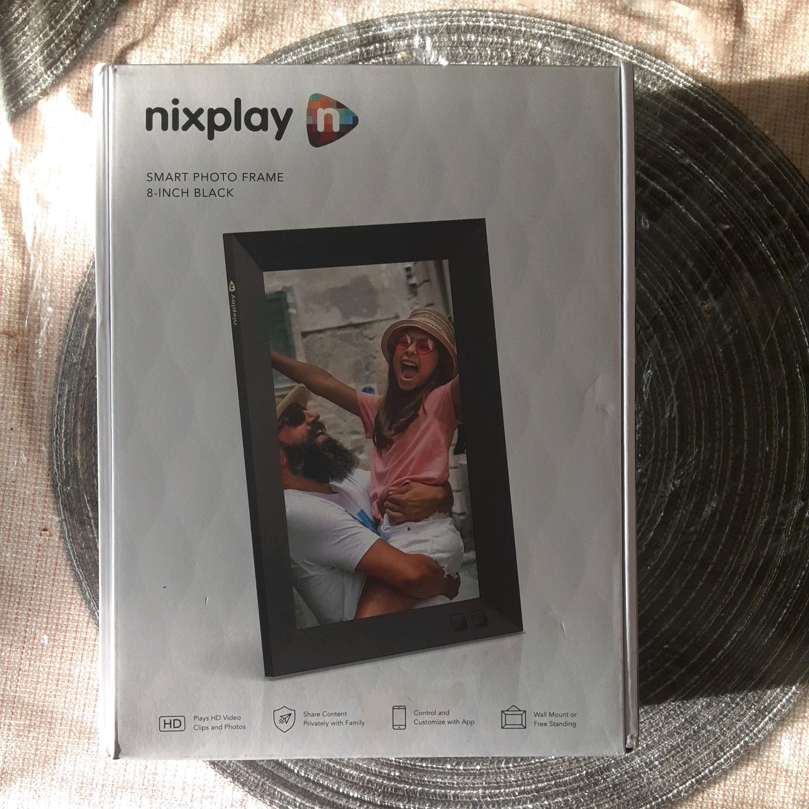 Nixplay Smart Photo Frame 8” Brand New - Black