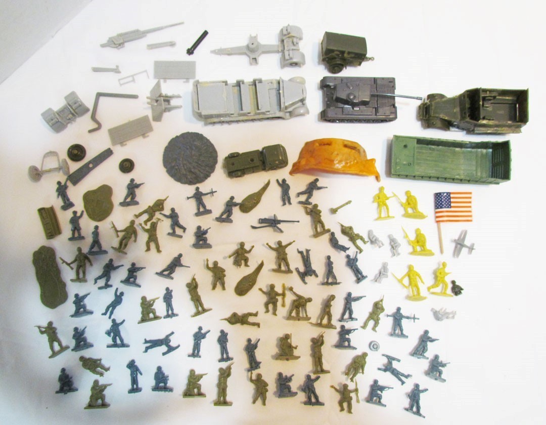 BIG LOT 70+ VINTAGE HO SCALE ARMY MILITARY SOLDIER FIGURES AIRFIX & OTHERS +MORE