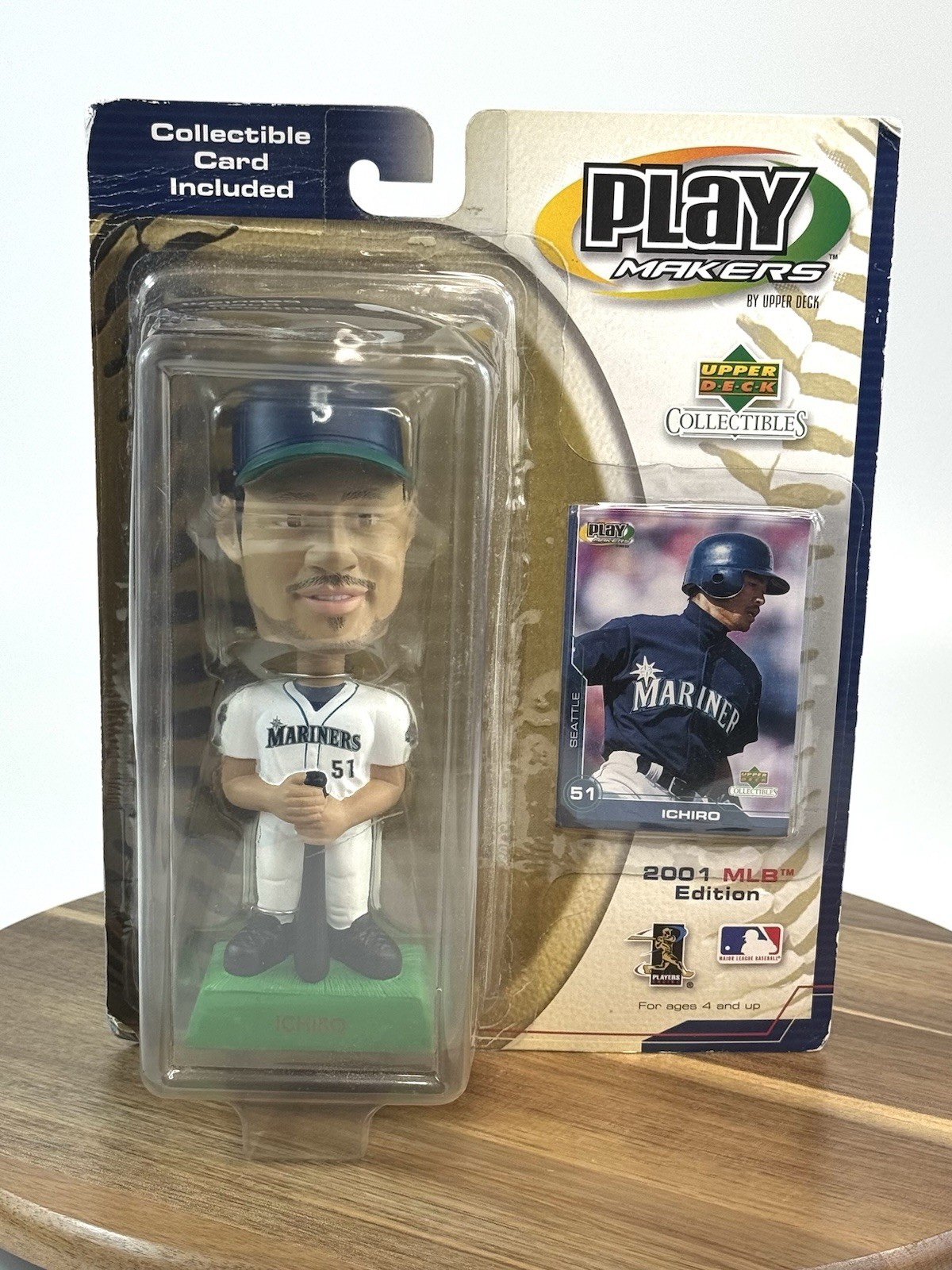 Seattle Mariners Ichiro Suzuki 2001 Upper Deck Play Makers Bobble Head and Card