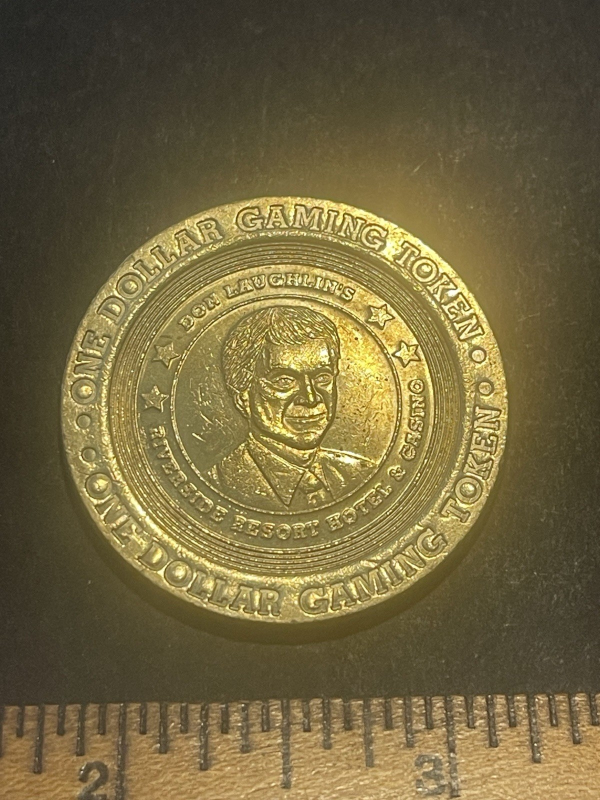 Don Laughlin’s Riverside Resort Casino Laughlin Nevada $1 Gaming Token 1999 T589