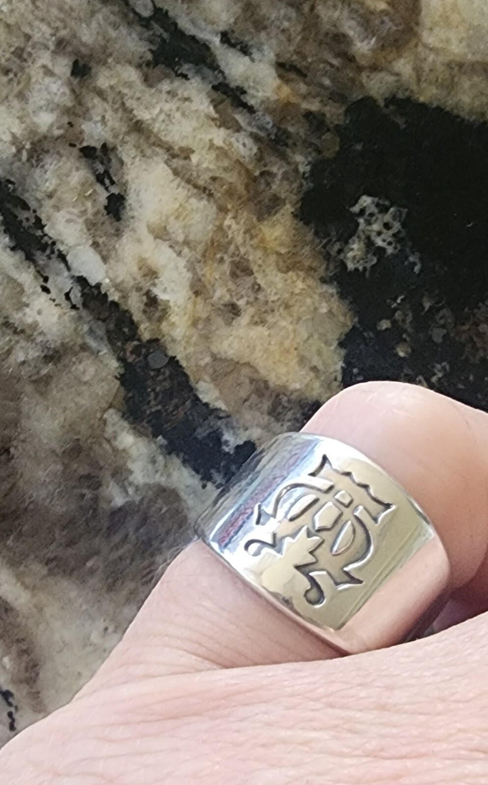 James Avery Retired Wide Alpha and Omega Band Ring Size 6 Fits 5.5