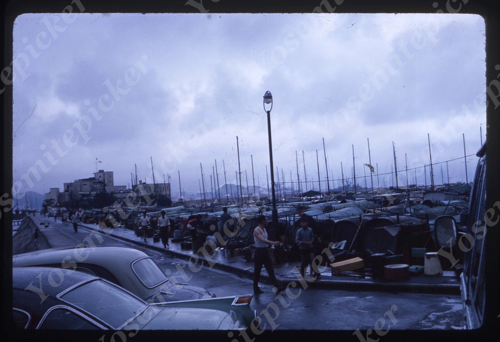 sl90 Original slide 1966 Hong Kong boats cars 233a