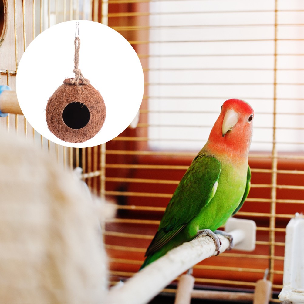 Natural Coconut Bird Nest Hanging Birdhouse Bird Breeding Nest for Outdoor Use