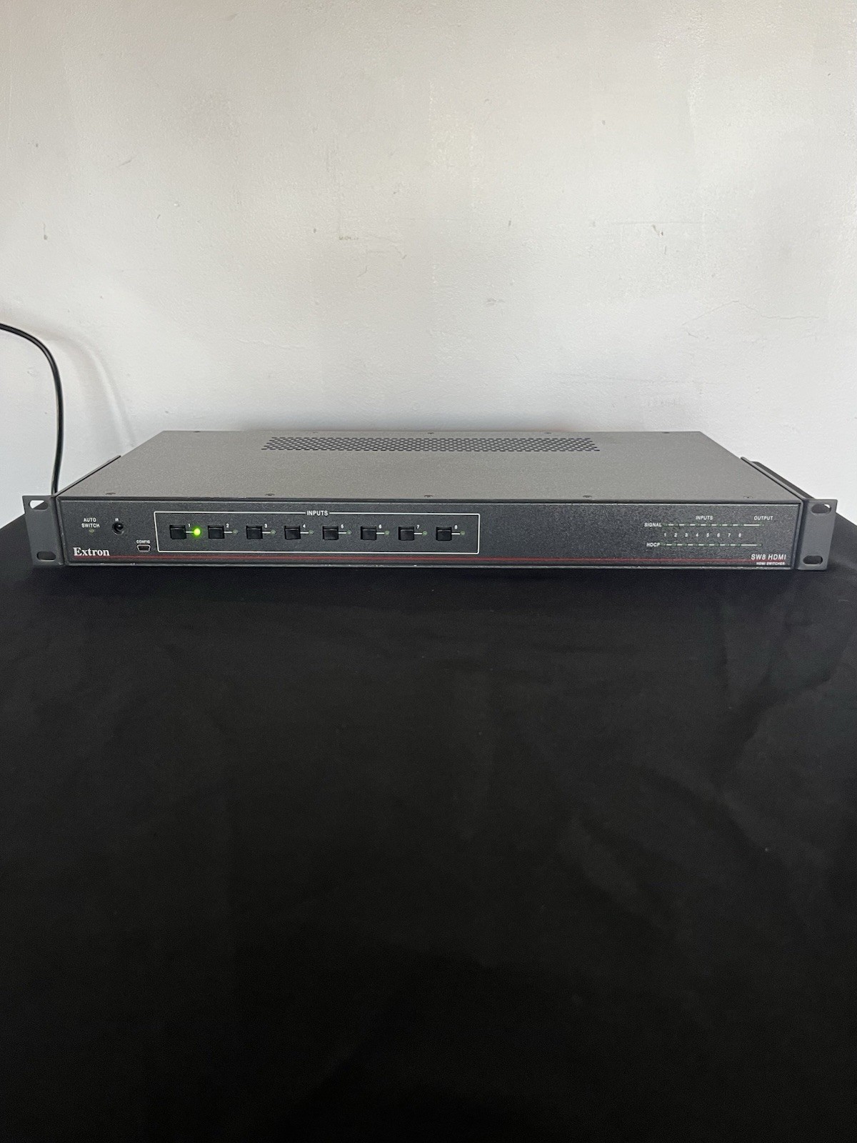 Extron SW8 HDMI Switcher w/ Power Cord and Rack Mount