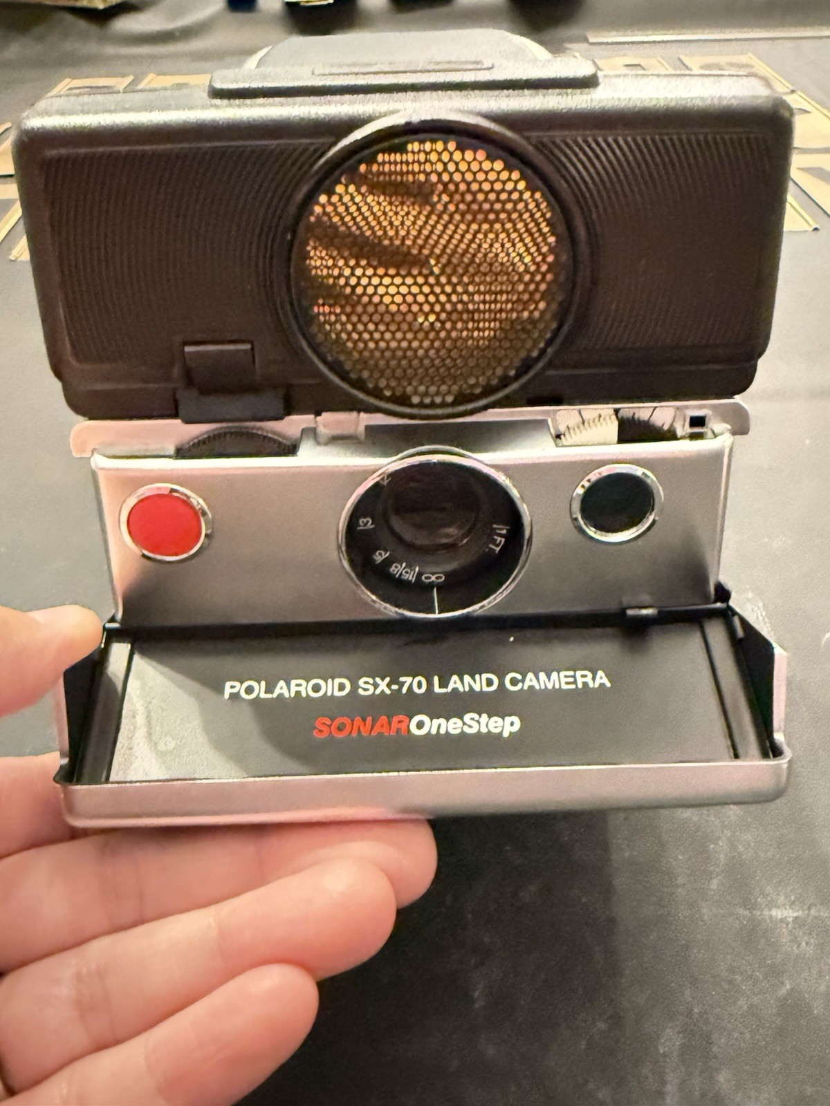 Polaroid SX-70 Sonar OneStep Land Camera w/ Original Box Untested Vintage