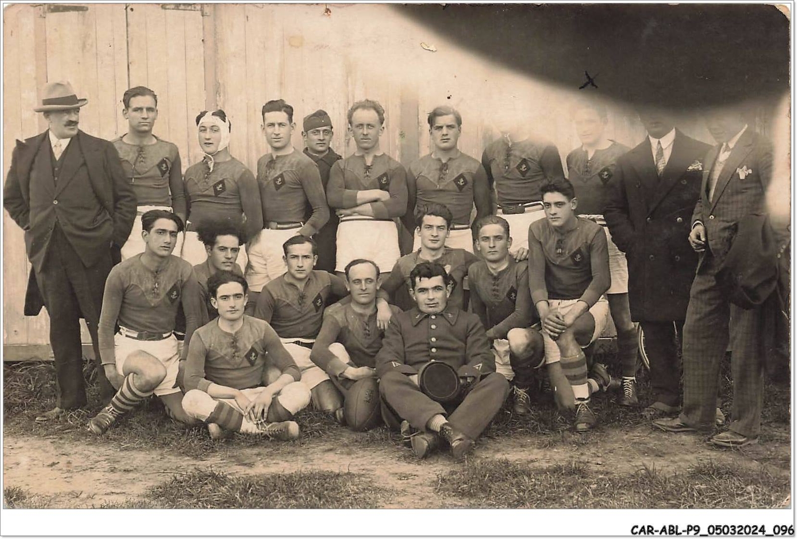 CAR-ABLP9-0751-FOOT - A Team - A Localized - Photo Card