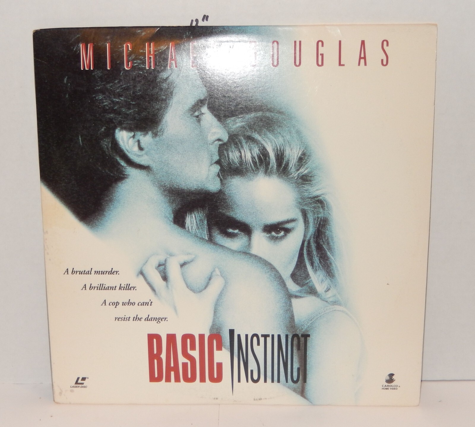 Laserdisc 1992 Basic Instinct Michael Douglas Sharon Stone Laser Disc